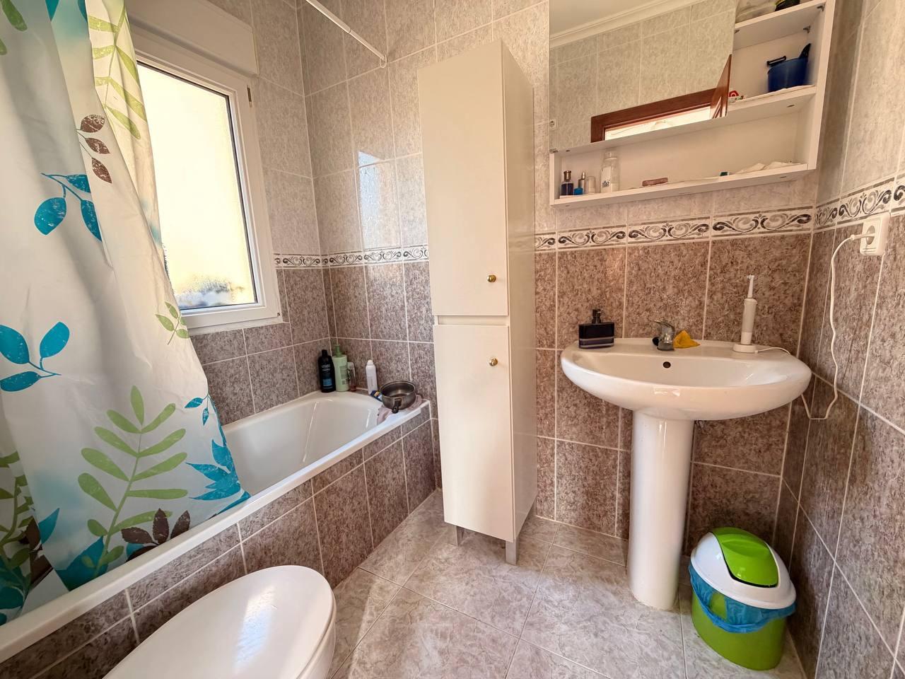 Semi-detached townhouse in La Florida, Orihuela Costa — 3 bedrooms, 130 m² plot