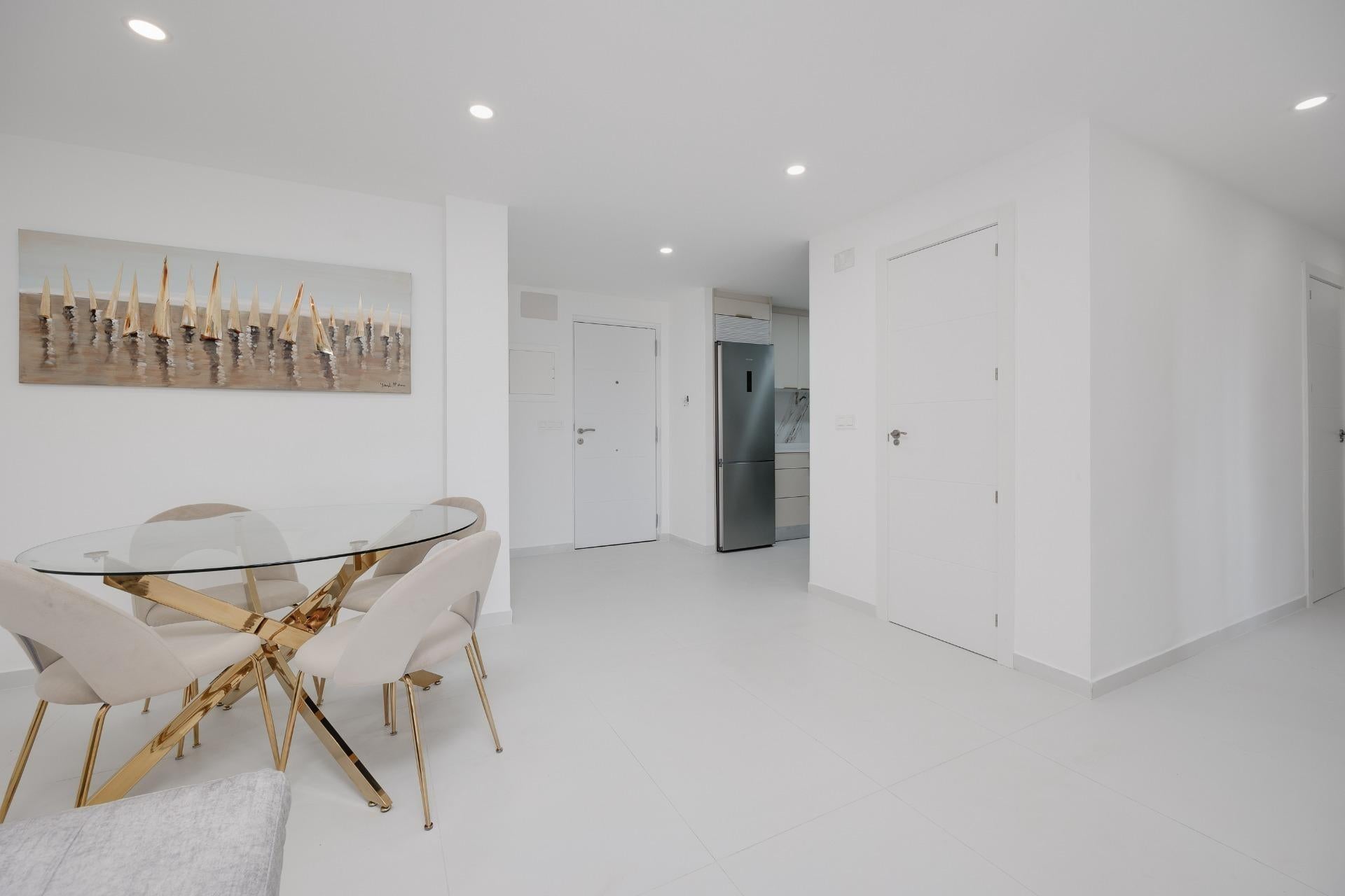 Modern renovated apartment near Playa de los Náufragos, Torrevieja — 3 bedrooms