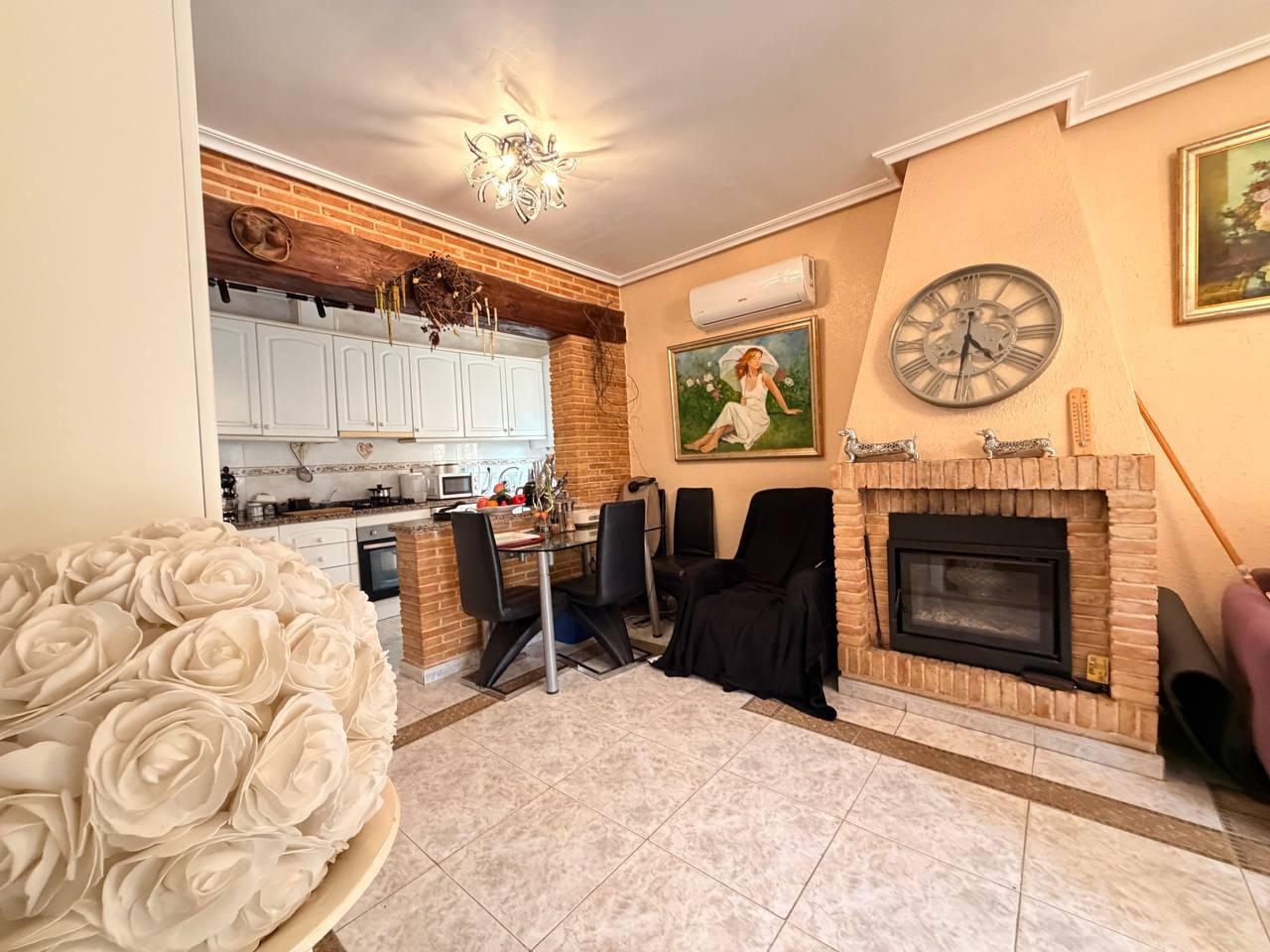 Semi-detached townhouse in La Florida, Orihuela Costa — 3 bedrooms, 130 m² plot