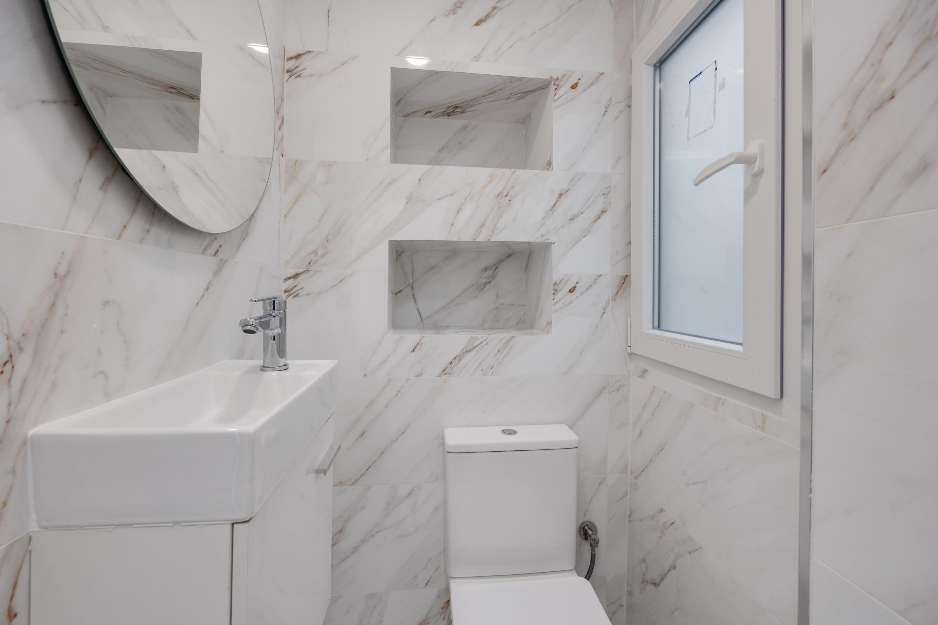 Modern renovated apartment near Playa de los Náufragos, Torrevieja — 3 bedrooms