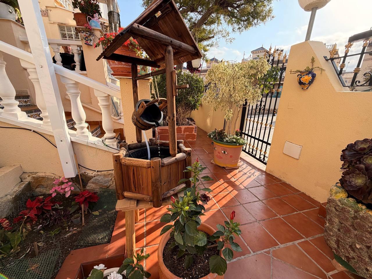 Semi-detached townhouse in La Florida, Orihuela Costa — 3 bedrooms, 130 m² plot
