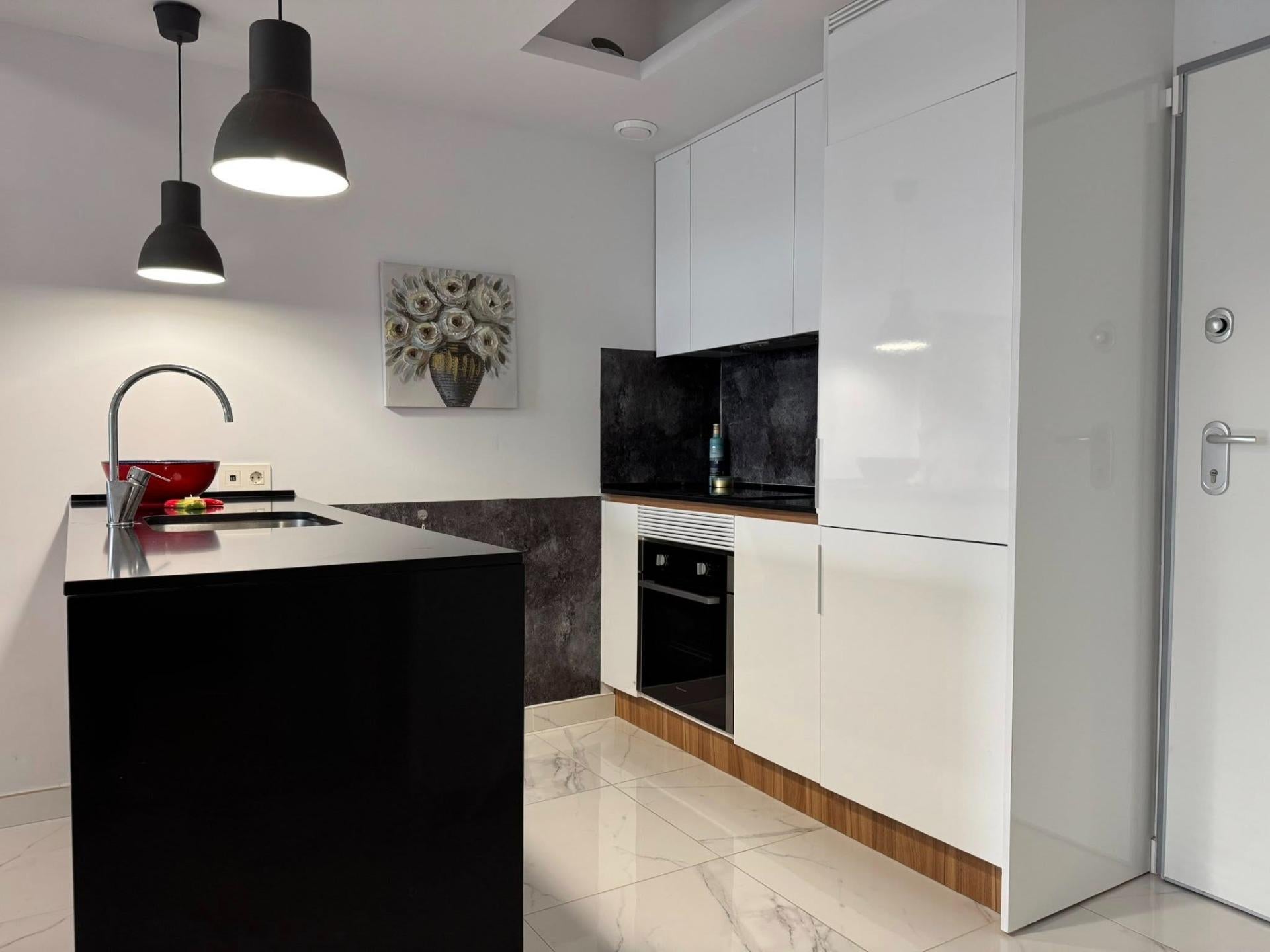 Ground-floor bungalow with private garage — El Raso, Guardamar del Segura