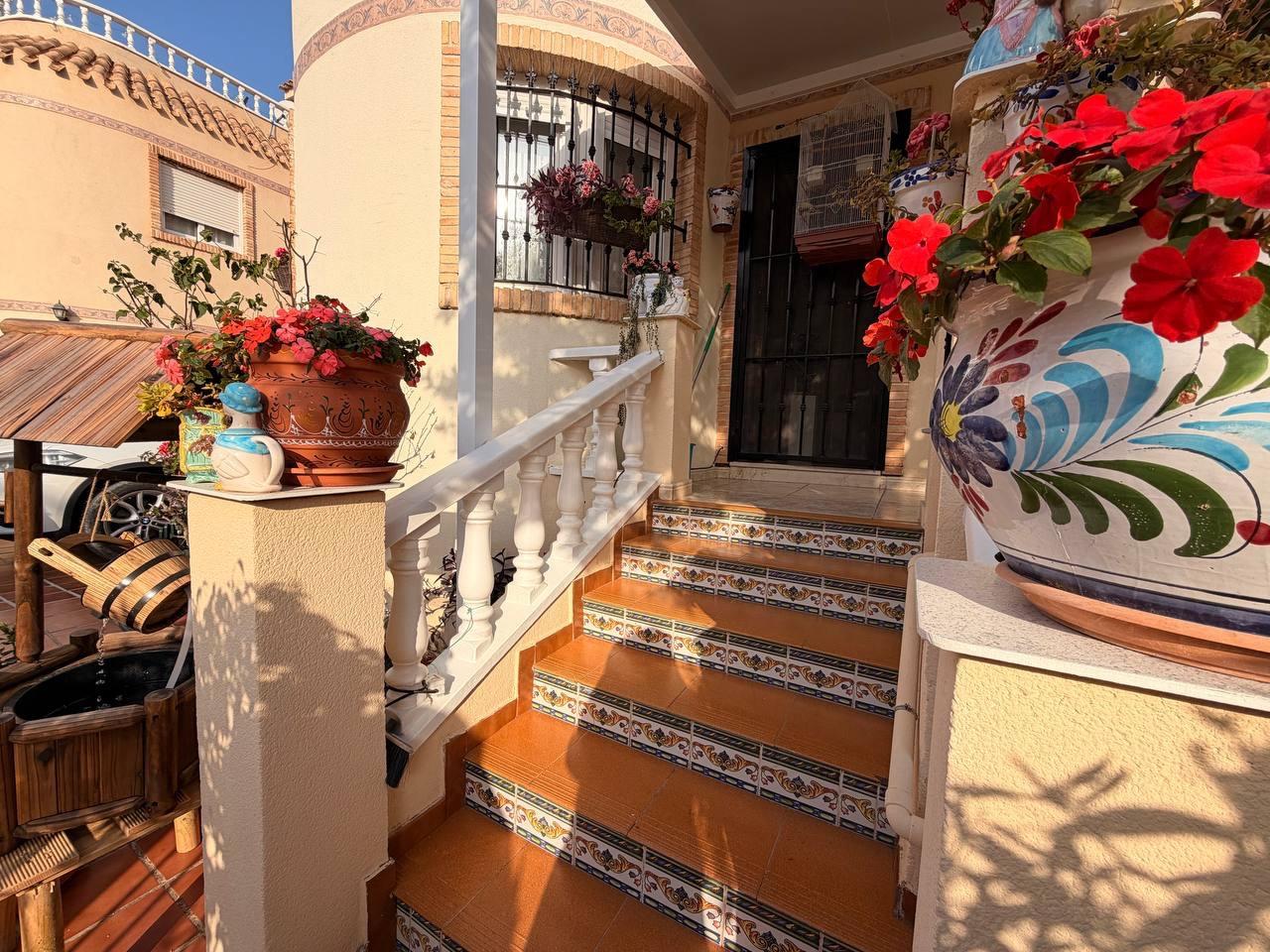 Semi-detached townhouse in La Florida, Orihuela Costa — 3 bedrooms, 130 m² plot
