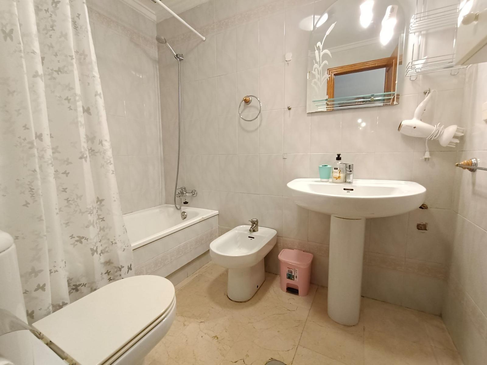 Studio apartment 100 meters from the sea in Torrevieja (Playa de Los Locos)