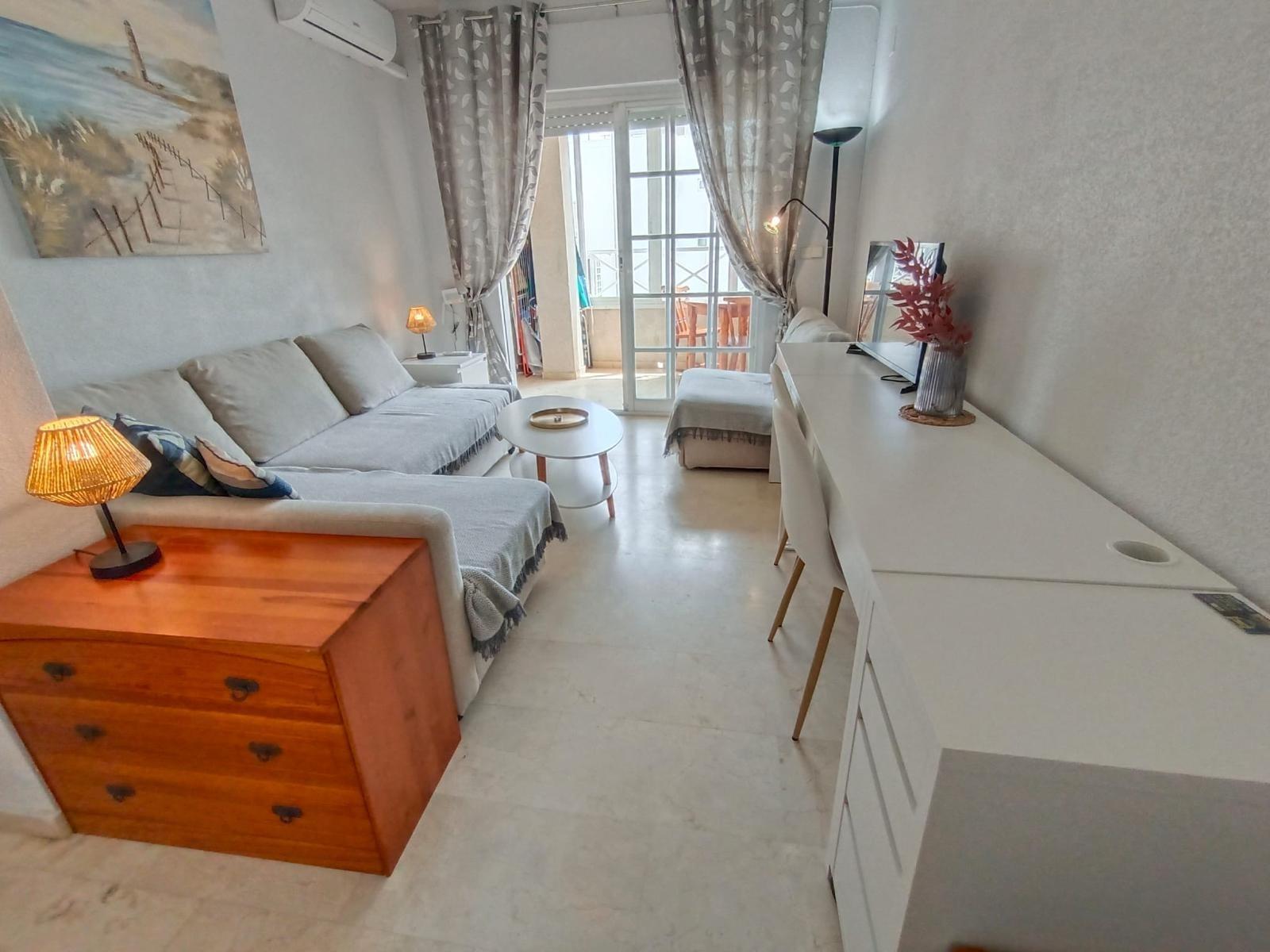 Studio apartment 100 meters from the sea in Torrevieja (Playa de Los Locos)
