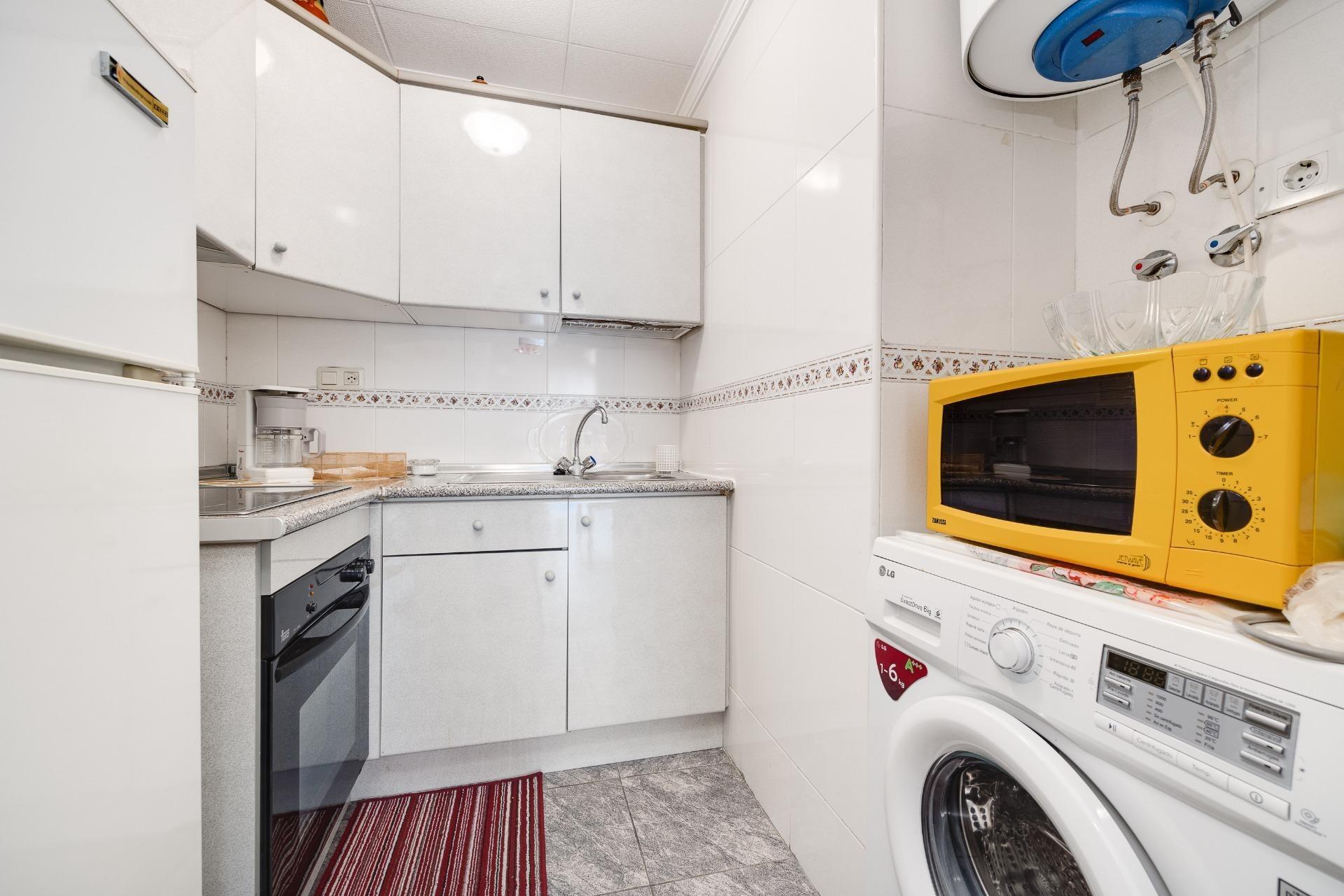 2-bedroom apartment 450 m from the beach — Habaneras area