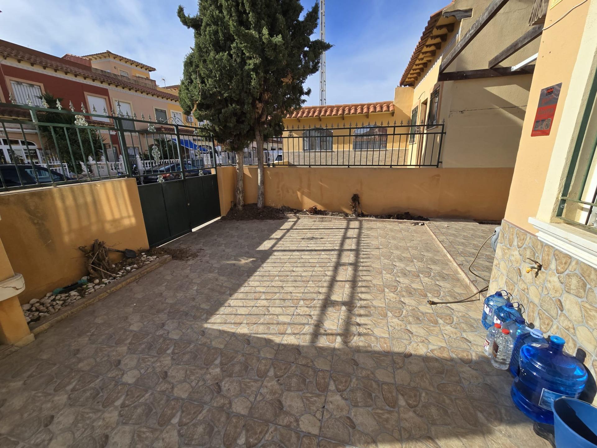 Renovated duplex in El Salado, Torrevieja — 3 bedrooms with solarium