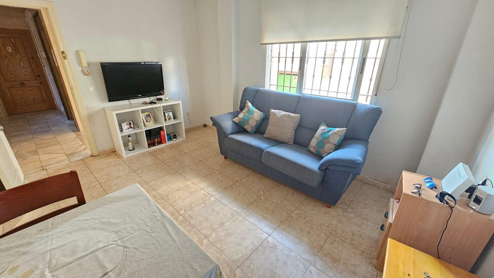 Apartment in Torrevieja — 250 m from Los Locos beach