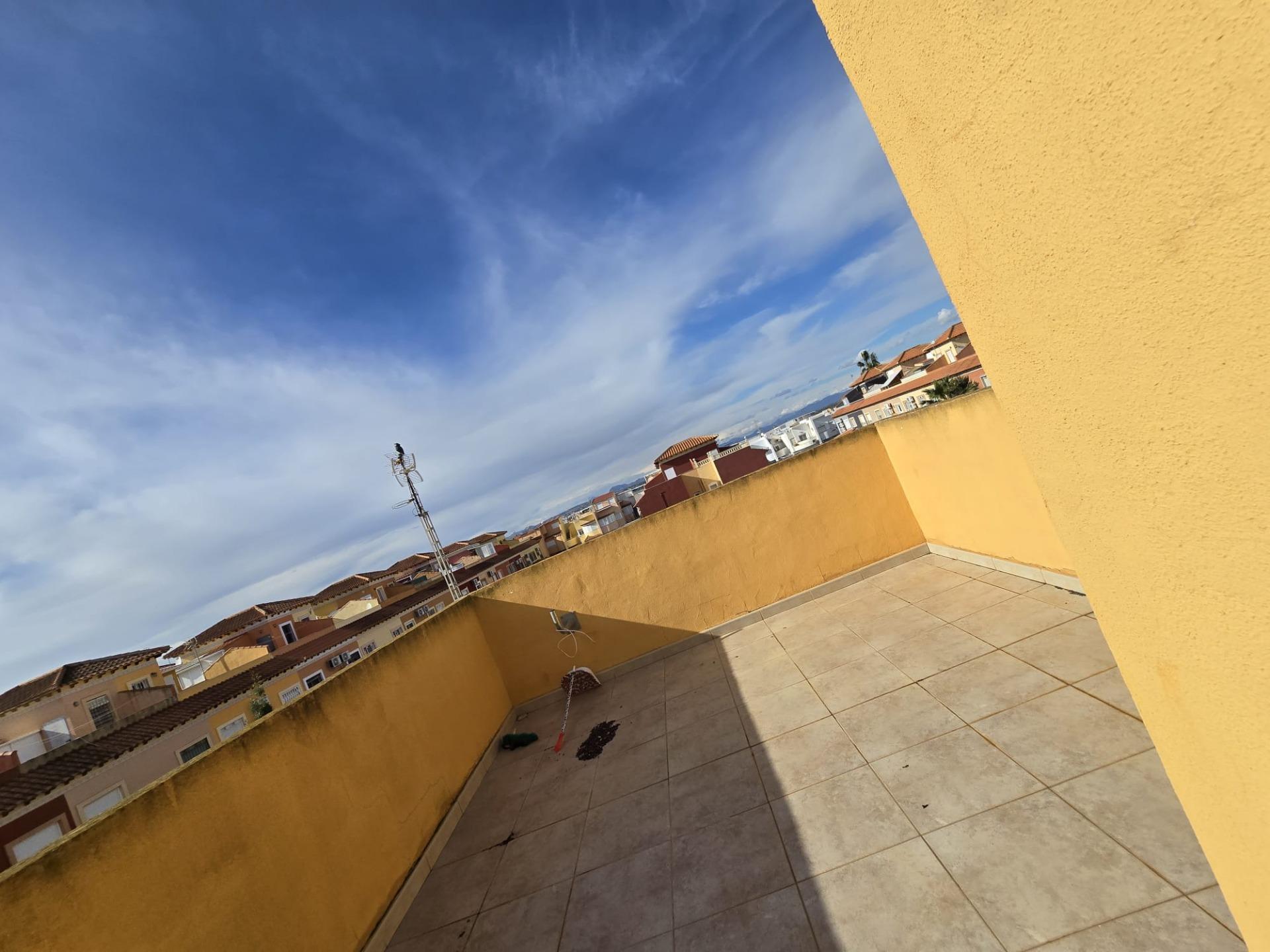 Renovated duplex in El Salado, Torrevieja — 3 bedrooms with solarium