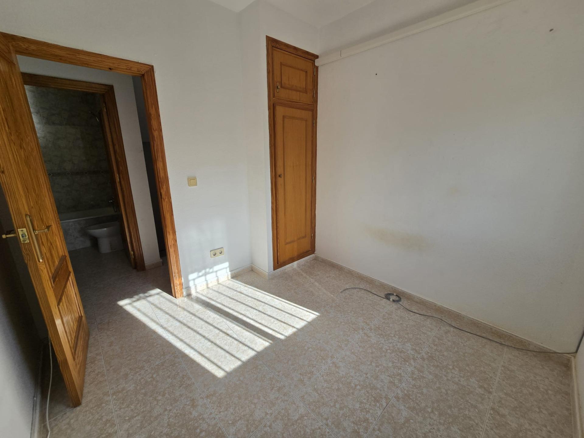 Renovated duplex in El Salado, Torrevieja — 3 bedrooms with solarium