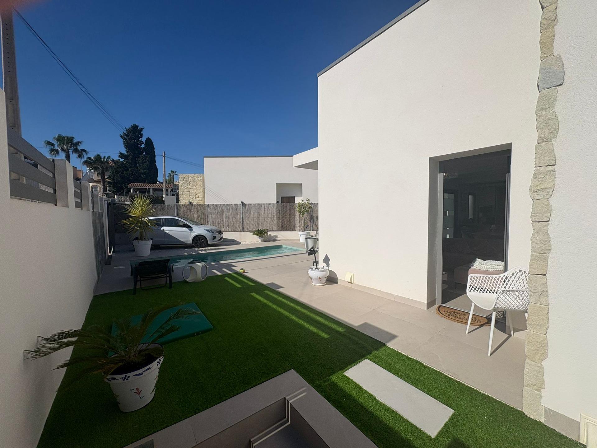 Villa in San Miguel de Salinas (Blue Lagoon) with private pool