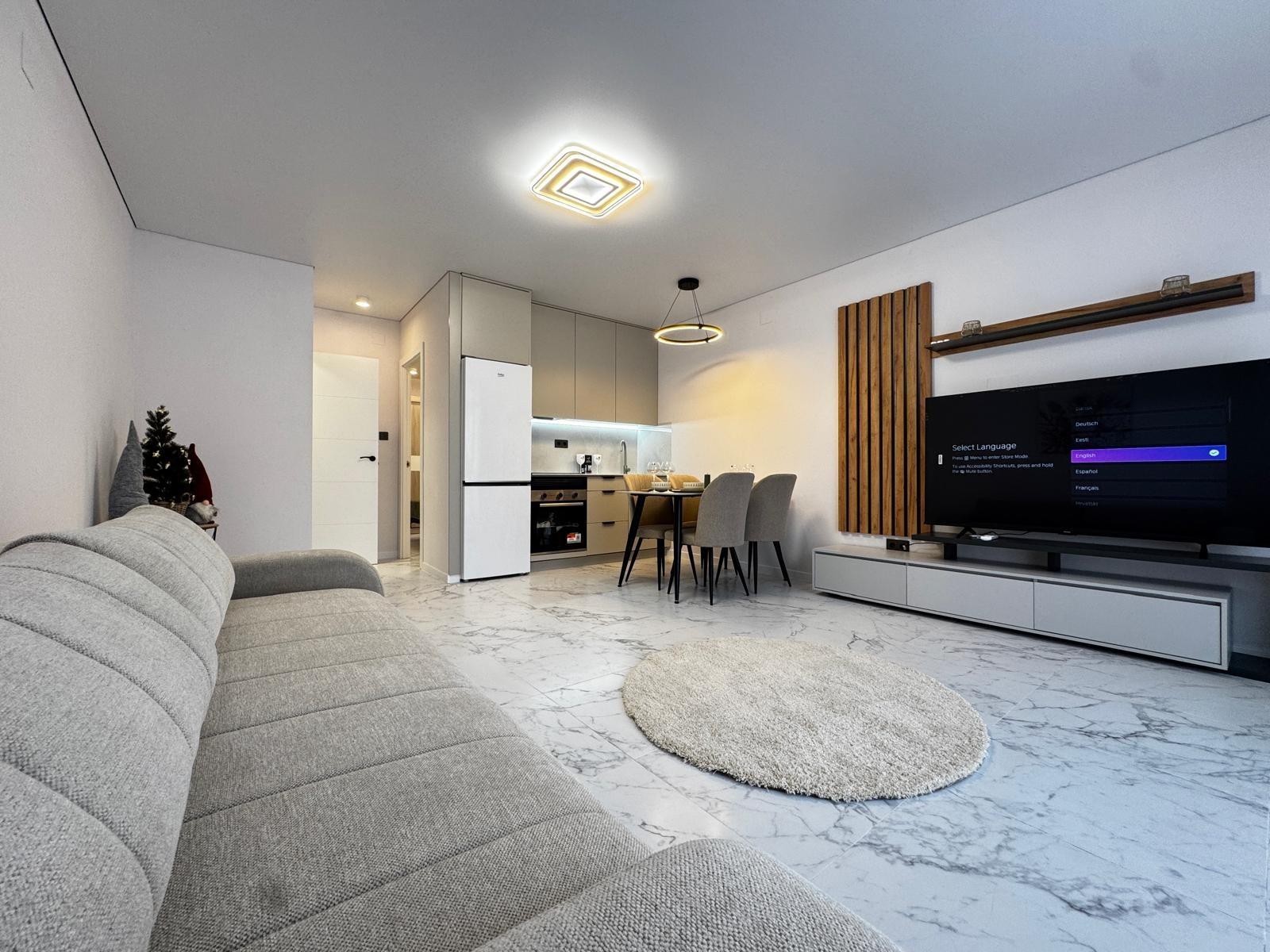 Fully renovated bungalow in La Siesta — 1 bedroom, 47 m² house, 15 m² plot — 125,000€