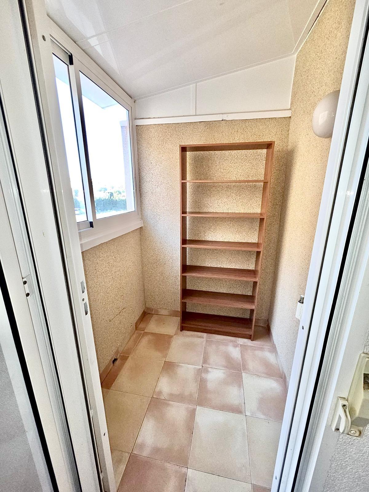 Townhouse with garage, solarium and pool in Laguna, Orihuela Costa