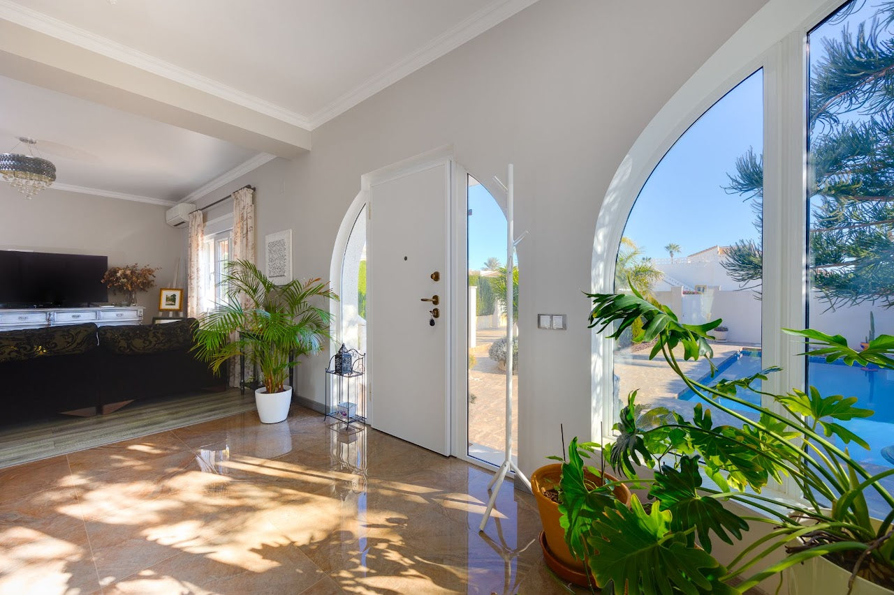 Luxury Villa with Private Pool in Ciudad Quesada – Short-Term Rental