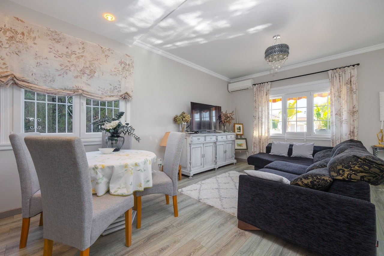 Сдаётся в аренду вилла с приватным бассейном и садом в Ciudad Quesada