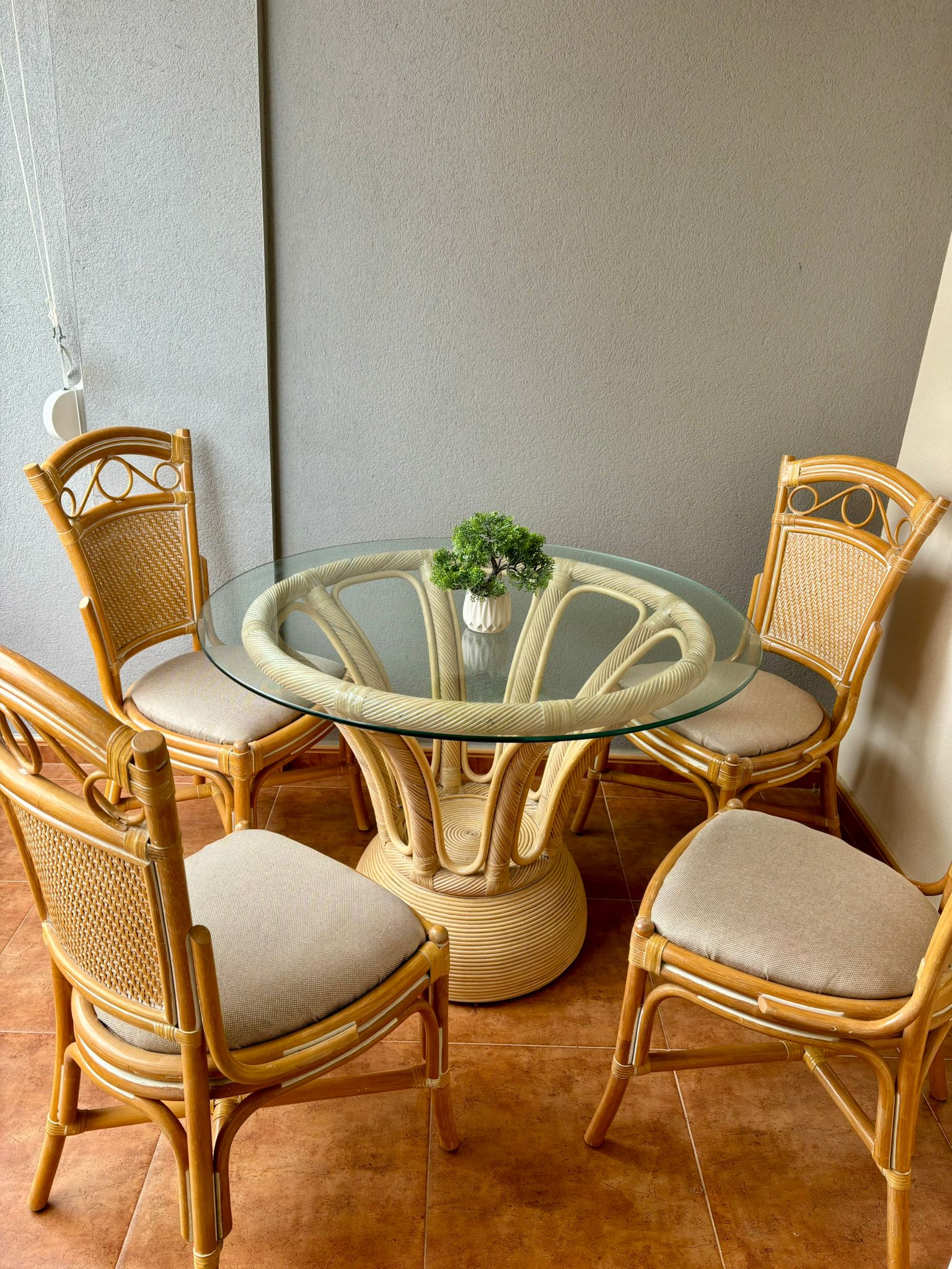 Long-Term Rental: Apartment with Parking and Pool in Formentera del Segura