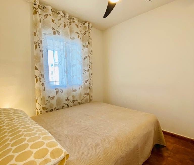 Long-Term Rental: Apartment with Parking and Pool in Formentera del Segura