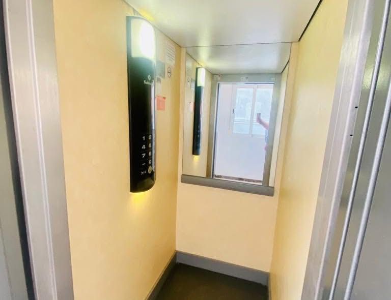 Long-Term Rental: Apartment with Parking and Pool in Formentera del Segura