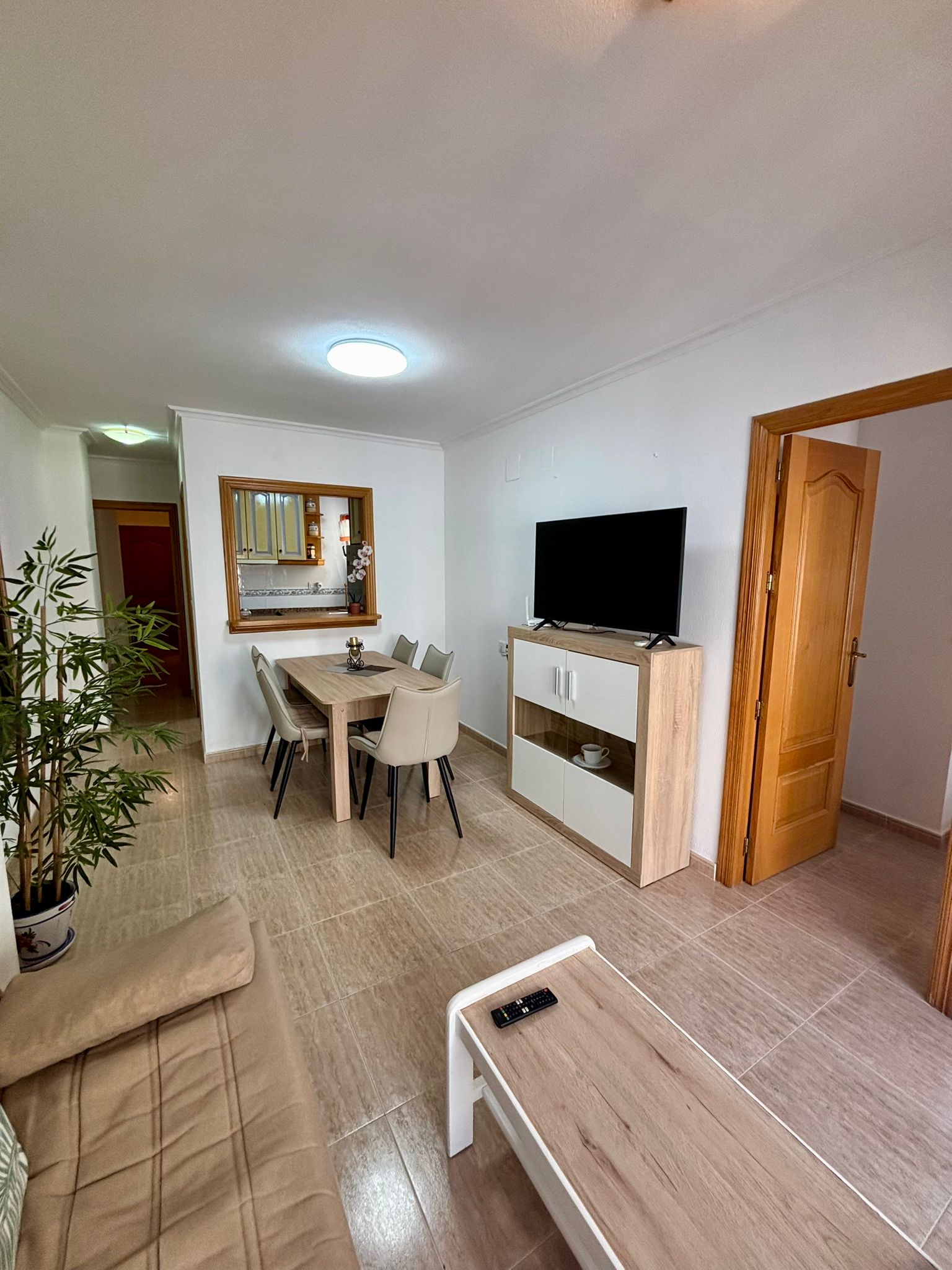Apartment for Rent near Los Locos Beach, Torrevieja