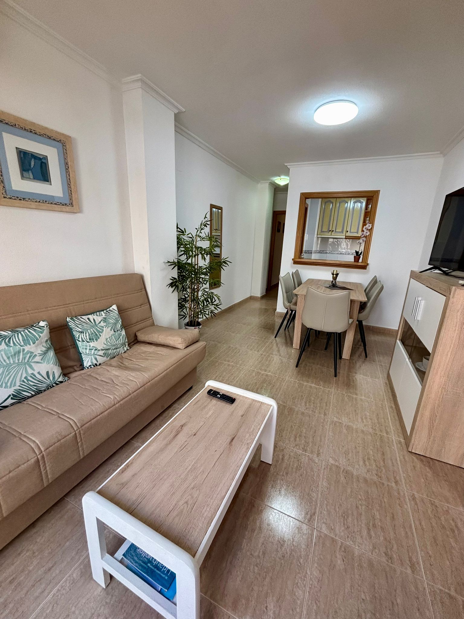 Apartment for Rent near Los Locos Beach, Torrevieja