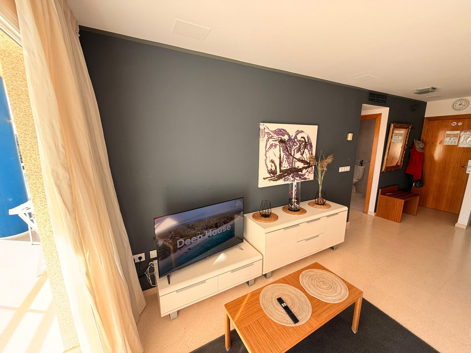 Apartment in Guardamar, Sun Beach building — with pool and parking